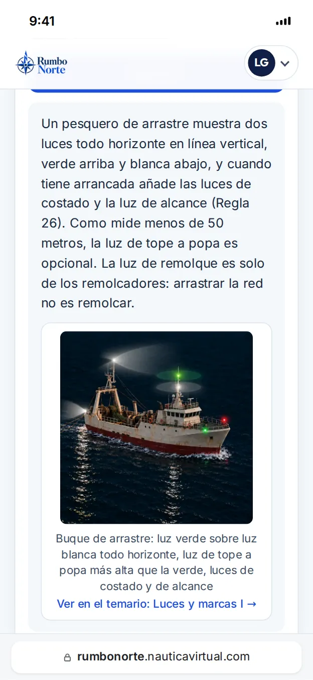 Una pregunta de test fallada, con la correcta en verde, su explicación y la imagen del temario, en el móvil de una escuela de ejemplo